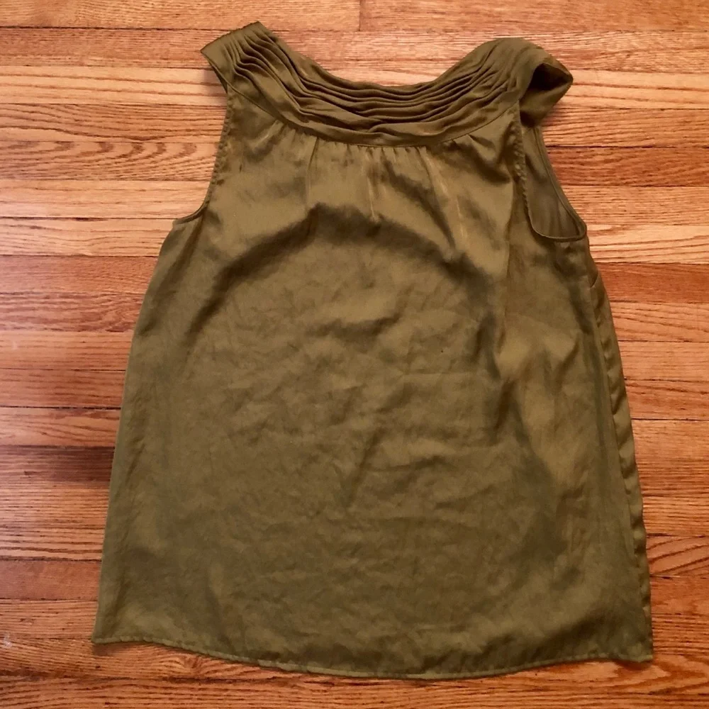 LOFT Sleeveless Blouse - Picture 5 of 6
